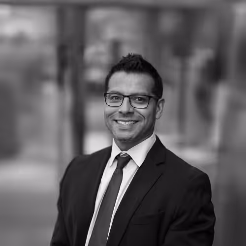 Essentials of Selling: for New Salespeople | Management Centre Europe (MCE)