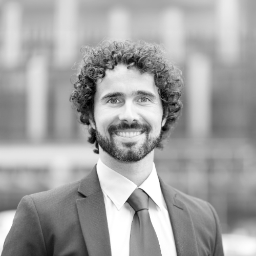 Preparing for Leadership | Management Centre Europe (MCE)